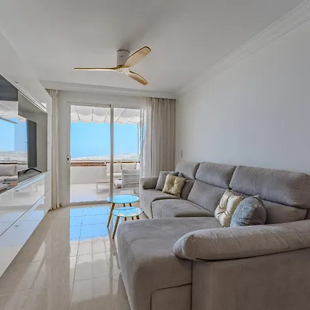 Lägenhet Ocean View, Two Bedroom With Heated Pool In Sunset Complex *