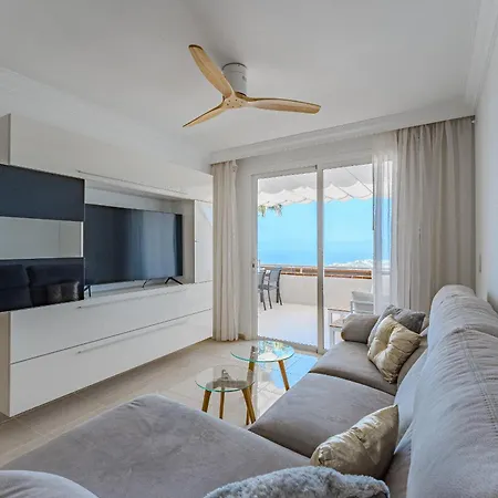 Lägenhet Ocean View, Two Bedroom With Heated Pool In Sunset Complex