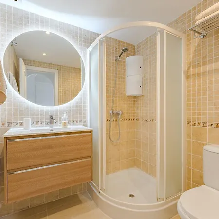 Ocean View, Two Bedroom With Heated Pool In Sunset Complex * 阿德耶